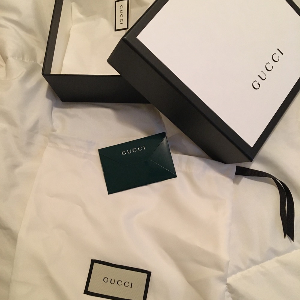 XxSOLDxX. !!!! Authentic Gucci Box & dust Bag